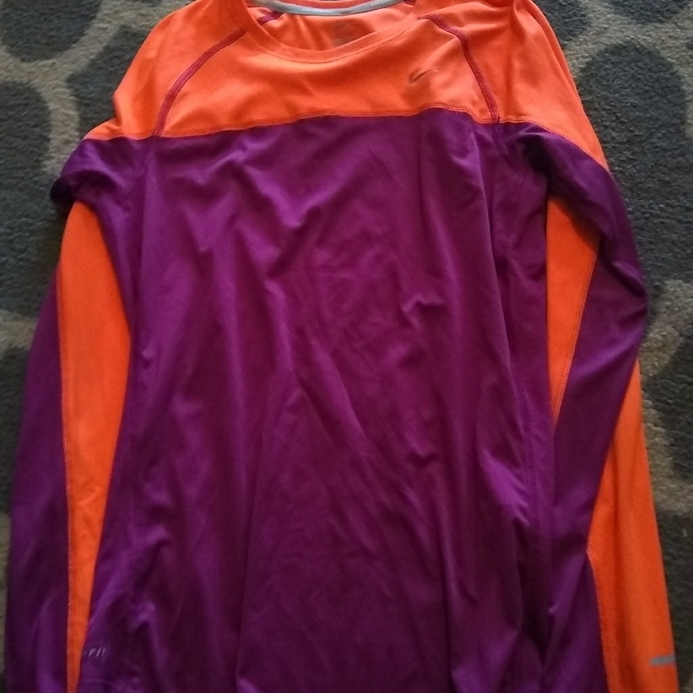 Womens medium nike